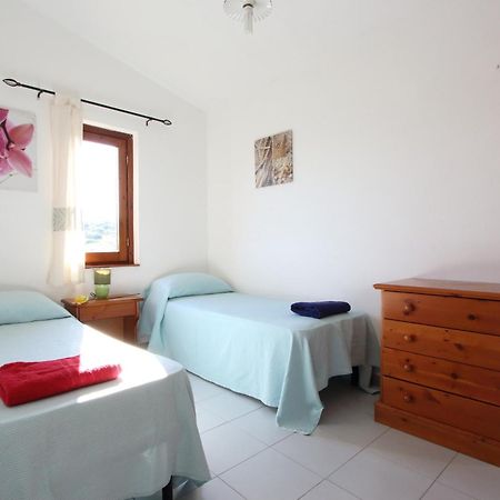 Villette Oasi San Teodoro  Buitenkant foto