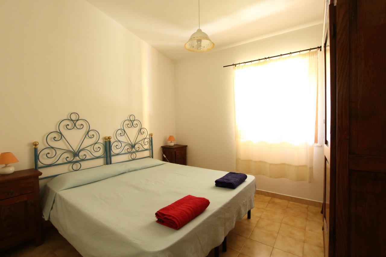 Villette Oasi San Teodoro  Buitenkant foto