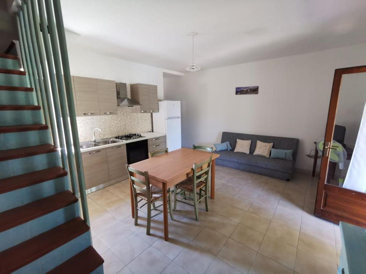 Villette Oasi San Teodoro  Buitenkant foto