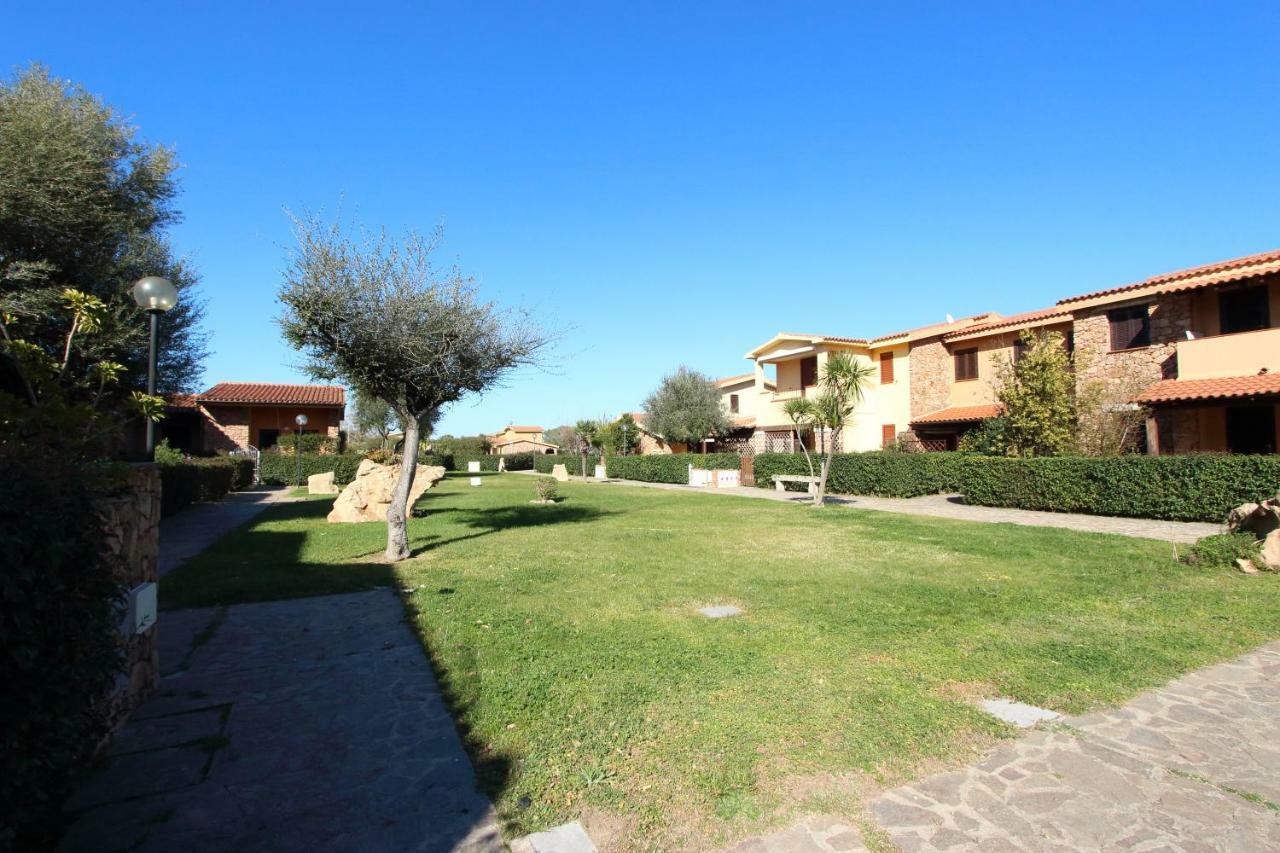 Villette Oasi San Teodoro  Buitenkant foto